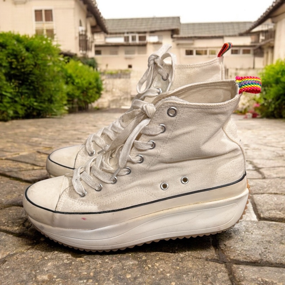 Madden Girl White Winona High-Top Sneakers size 8